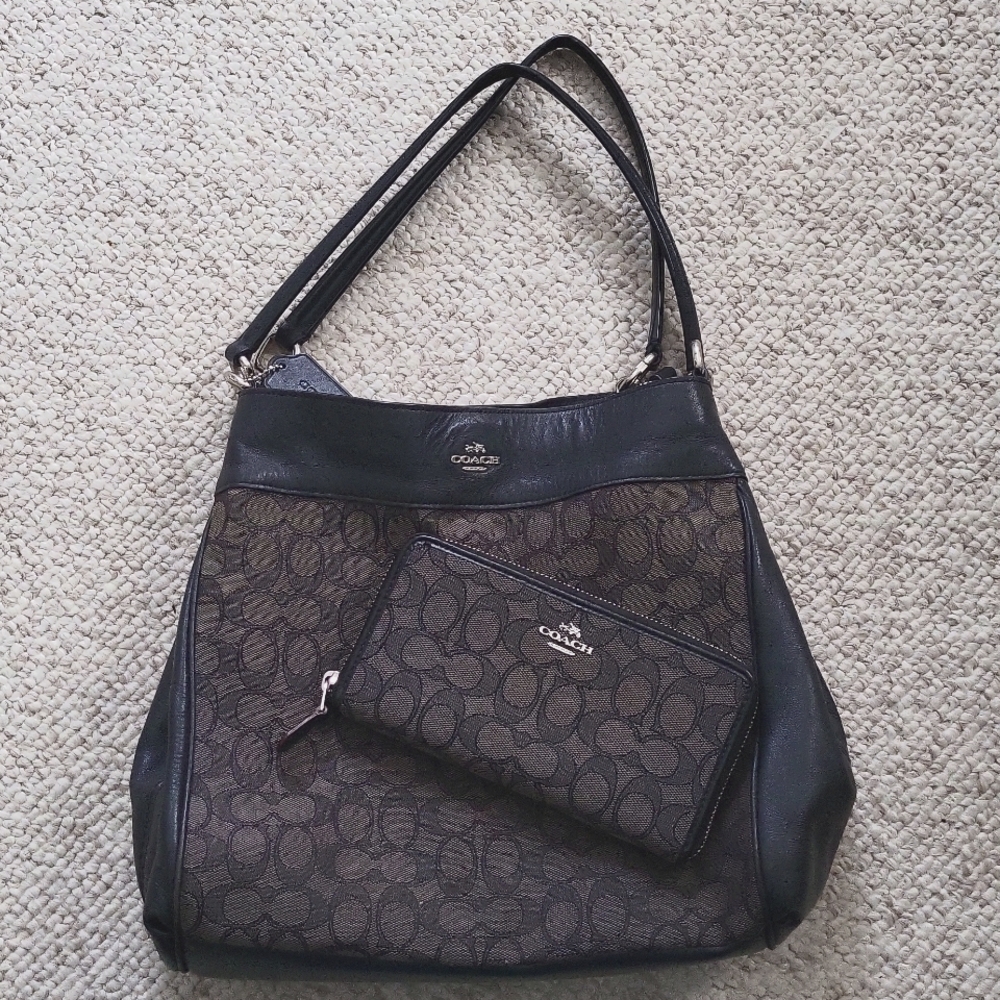Coach Purse & Wallet